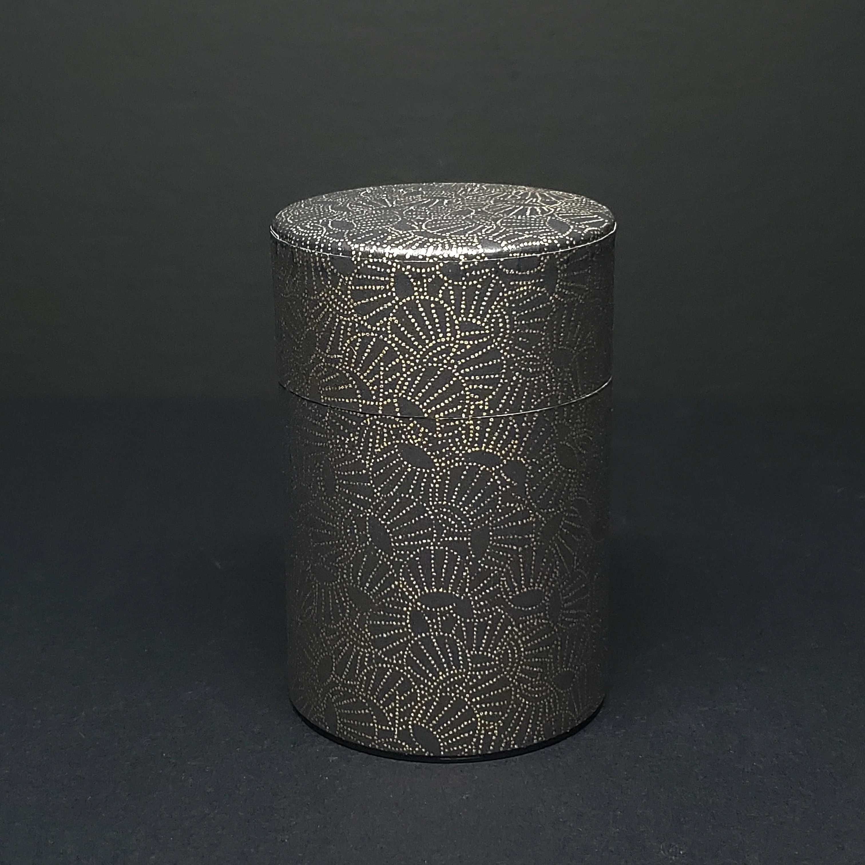 Kotodo | Black & Gold Washi Tea Canister - Image 2