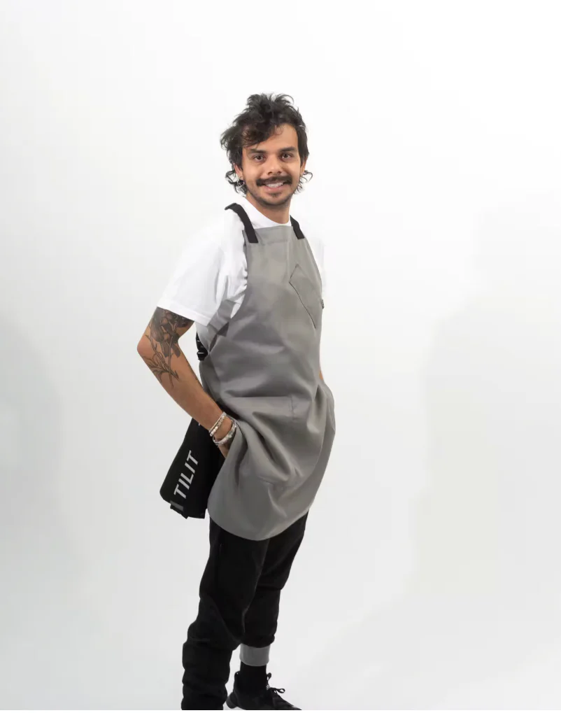Tilit | Contra Crossback Apron - Image 4